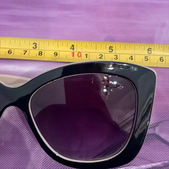 Sunglasses Lauren Conrad light pink and black oversized - Picture 8 of 12